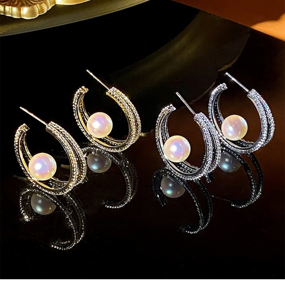 S925 Plated 14K Gold Circle Pearl Earrings